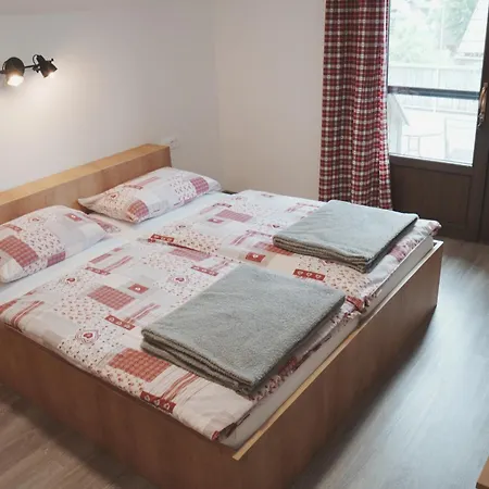 アパート Soklic *